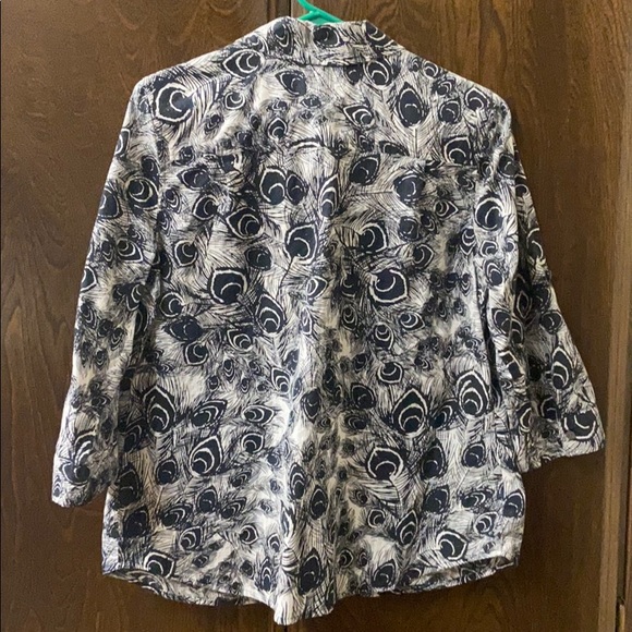 Croft & Barrow Button up blouse - Picture 2 of 3